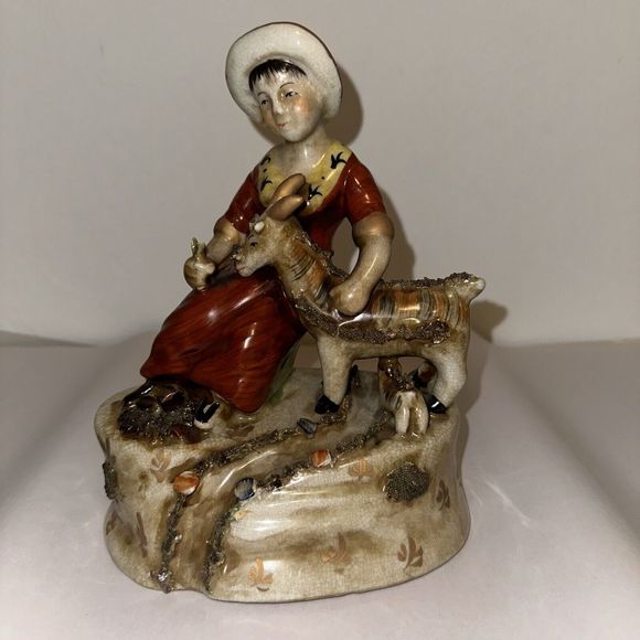 Niepold Borghese Figurine Mother With Goat Figurine
